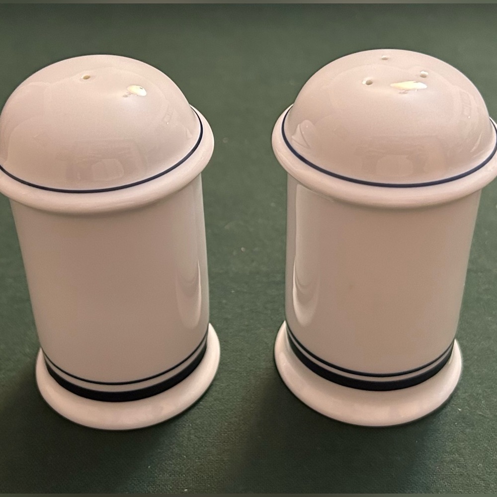 Dansk Bistro Christianshavn Blue Stripe Salt & Pepper Shaker Set - Portugal